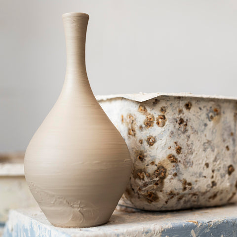 Handcrafted Ceramic Vase – Minimalist Beige Pottery for Modern Home Decor